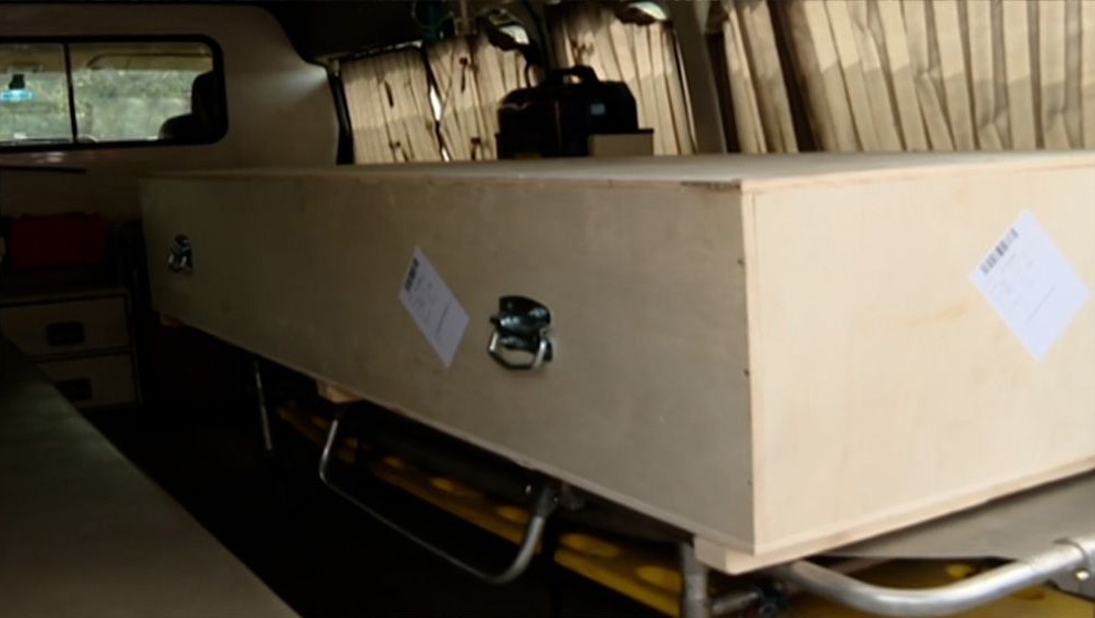 বাহরাইনে নিহত গিরিশ চন্দ্রের লাশ ঢাকায়